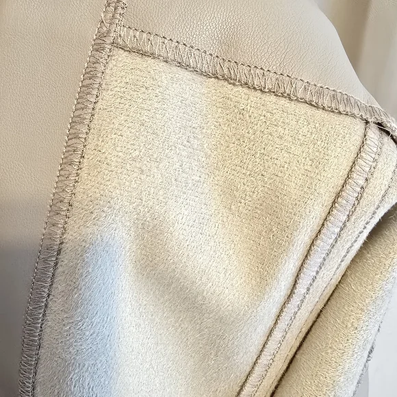 Ann Taylor Women's Vegan Leather Sheath Midi Dress Short Sleeve Size 6 Gray New - Picture 16 of 16